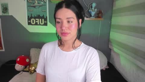 Miaa online show from 10-04-25, 05:22