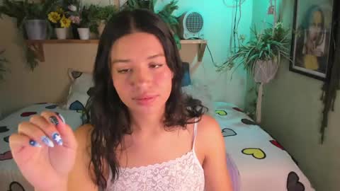 Snapshot of miaa_rose__ chatting on 05-27-26, 09:01 Miaa online show from 05-27-26, 09:01