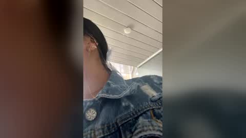       online show from 04-24-26, 06:21