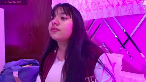 miaa_smiith1 online show from 01-23-25, 12:19