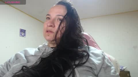 Snapshot of miaabrownn chatting on 01-10-26, 04:47 MIA online show from 01-10-26, 04:47