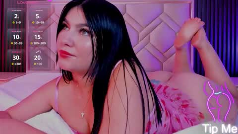 Miaa Farrel online show from 09-22-25, 07:05