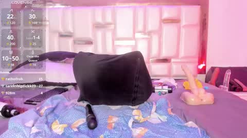 Snapshot of miaaxxx_ chatting on 02-23-25, 03:08 Mia online show from 02-23-25, 03:08