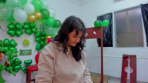 Snapshot of miabella_and_max chatting on 03-18-26, 11:57 Mia and Max online show from 03-18-26, 11:57