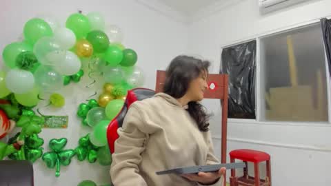 Snapshot of miabella_and_max chatting on 03-19-26, 11:58 Mia and Max online show from 03-19-26, 11:58