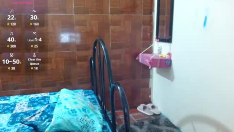 Snapshot of miabrunette23 chatting on 02-12-25, 01:19 MIA online show from 02-12-25, 01:19