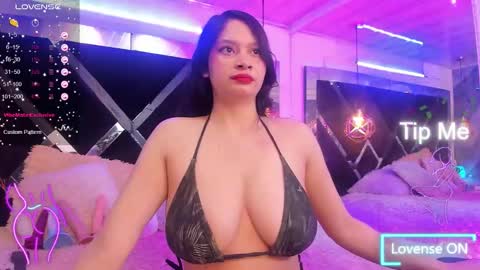 Mia online show from 12-02-25, 01:44