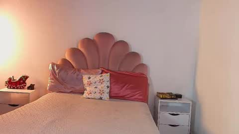 Mary online show from 12-17-25, 11:05