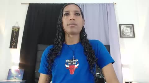 Snapshot of miacoock chatting on 11-07-25, 01:55 MiaCoock online show from 11-07-25, 01:55