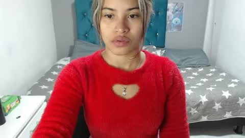 miacumgirl online show from 04-15-26, 12:23