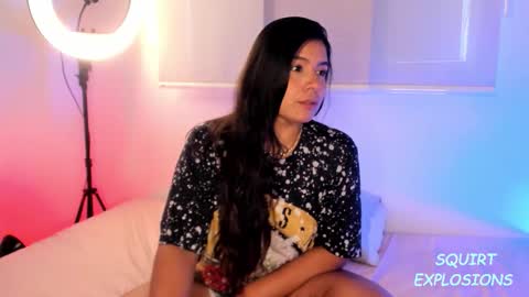 Snapshot of miadanielss chatting on 12-04-25, 02:04 IG Yojanagomez online show from 12-04-25, 02:04