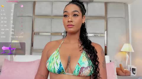 Call me Mia online show from 10-27-25, 09:19