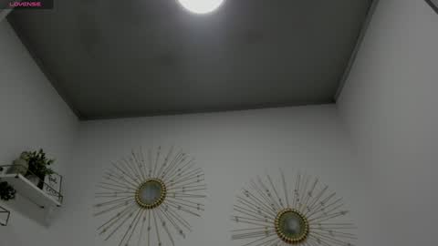 Miah Collins online show from 02-08-25, 09:13