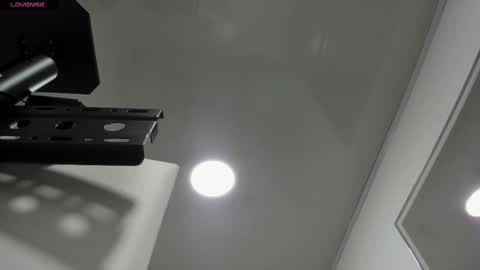 Miah Collins online show from 02-14-25, 08:52