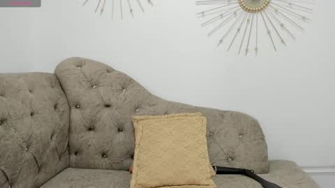 Miah Collins online show from 02-15-25, 03:17