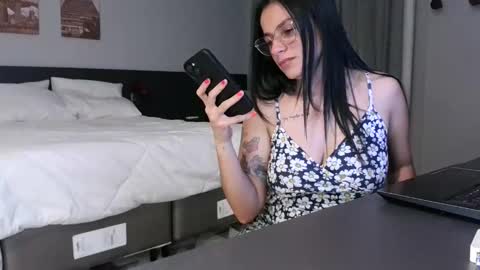 Snapshot of miahale chatting on 12-10-24, 02:48 Ms Mia Owner Of Your Mind online show from 12-10-24, 02:48