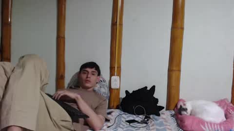 Mia  Sam online show from 02-19-25, 09:58