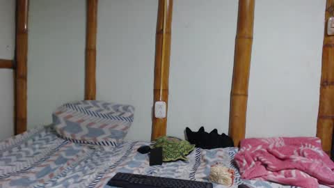 Mia  Sam online show from 02-21-25, 03:23