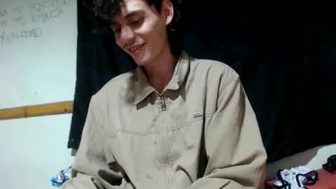 Snapshot of miahells chatting on 06-06-26, 03:00 Mia Sam online show from 06-06-26, 03:00