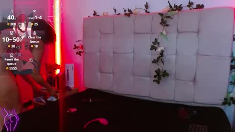 Snapshot of miahernadez303av chatting on 03-10-25, 12:18 MIA VELEZ online show from 03-10-25, 12:18