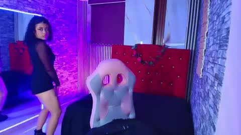 Snapshot of miahernadez303av chatting on 11-06-25, 03:07 MIA VELEZ online show from 11-06-25, 03:07