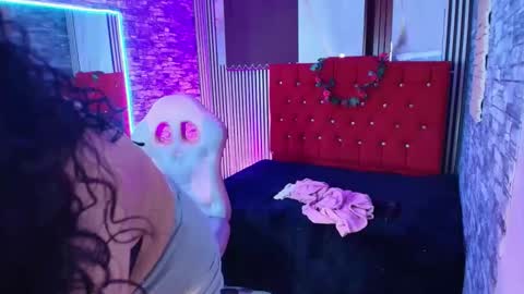 Snapshot of miahernadez303av chatting on 11-26-25, 03:07 MIA VELEZ online show from 11-26-25, 03:07