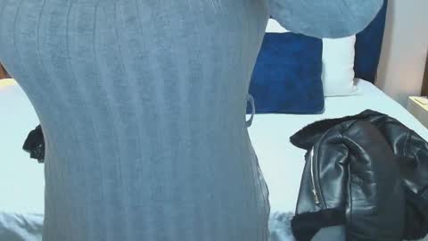 MIA HOTMEZ online show from 09-23-25, 11:46