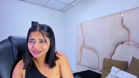 miahsex69 online show from 10-31-25, 04:02