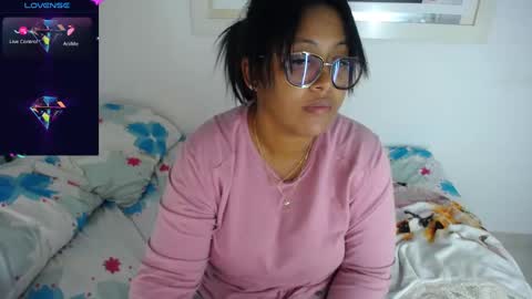 miajoseph_ online show from 02-21-25, 04:51