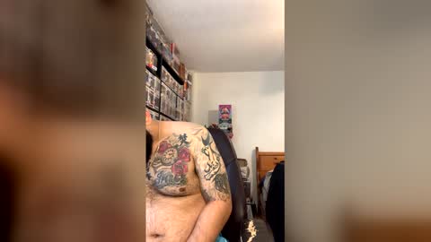 Mark online show from 03-25-26, 03:07