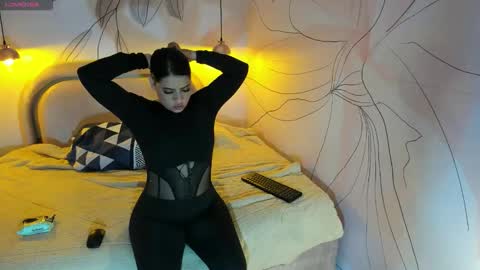 Mia 3 online show from 02-09-26, 11:47