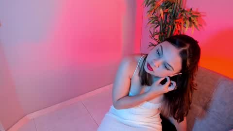 Mia online show from 03-03-25, 07:06