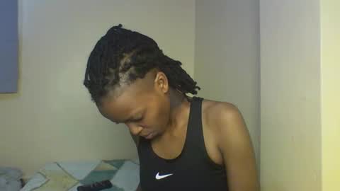 Snapshot of miami_muffin chatting on 12-04-25, 12:14 Muffin online show from 12-04-25, 12:14