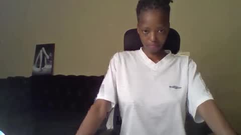 Muffin online show from 04-12-26, 06:18