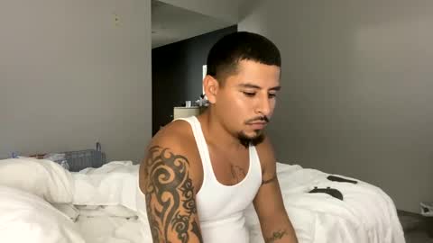 miamiclos1 online show from 12-20-24, 06:40