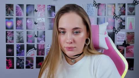 Snapshot of miamilas chatting on 02-19-25, 10:56 miamilas online show from 02-19-25, 10:56