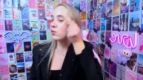 miamilas online show from 12-22-25, 01:52