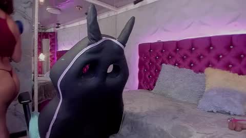 miamiller22 online show from 11-04-25, 07:35