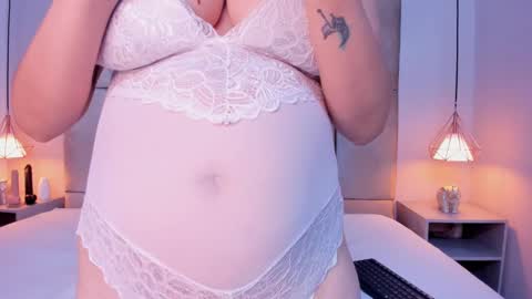 Mia  online show from 02-02-25, 05:10