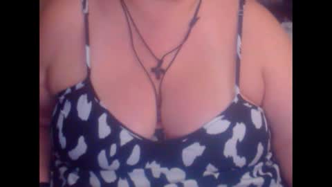 maya online show from 10-28-25, 08:44