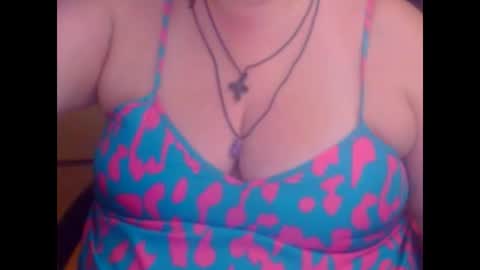 maya online show from 10-31-25, 07:59