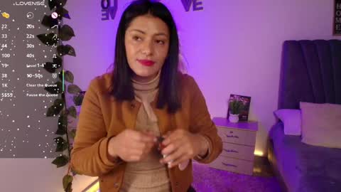 Snapshot of miaoconell chatting on 04-09-26, 11:48 miaoconell online show from 04-09-26, 11:48