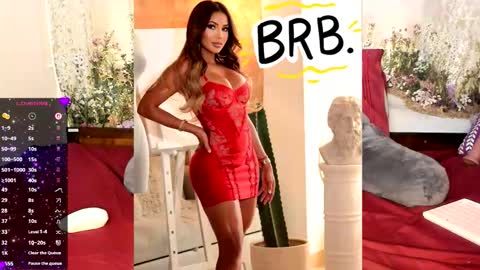 Snapshot of miaparker2_0 chatting on 12-04-25, 12:53 Mia online show from 12-04-25, 12:53