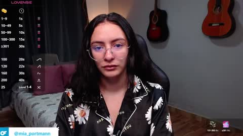 MIAPORTMANN online show from 01-03-25, 07:49