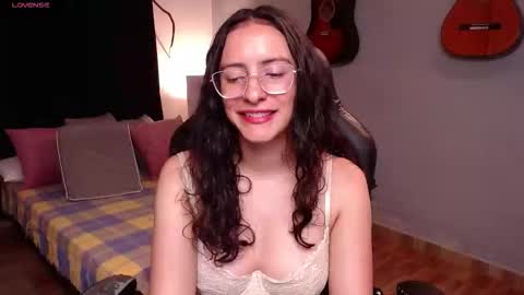 MIAPORTMANN online show from 01-11-26, 04:56