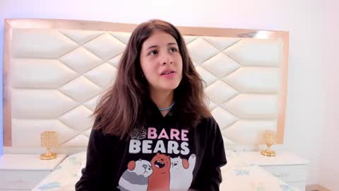 Sweetie Mia online show from 01-30-25, 06:21