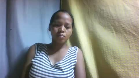 Snapshot of miarii chatting on 03-08-25, 08:33 miarii online show from 03-08-25, 08:33