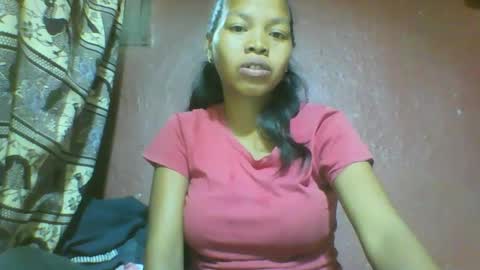 Snapshot of miarii chatting on 03-09-25, 04:27 miarii online show from 03-09-25, 04:27