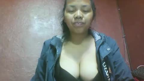 Snapshot of miarii chatting on 09-21-25, 08:05 miarii online show from 09-21-25, 08:05