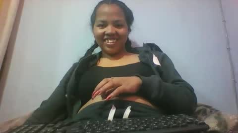 Snapshot of miarii chatting on 09-23-25, 06:05 miarii online show from 09-23-25, 06:05